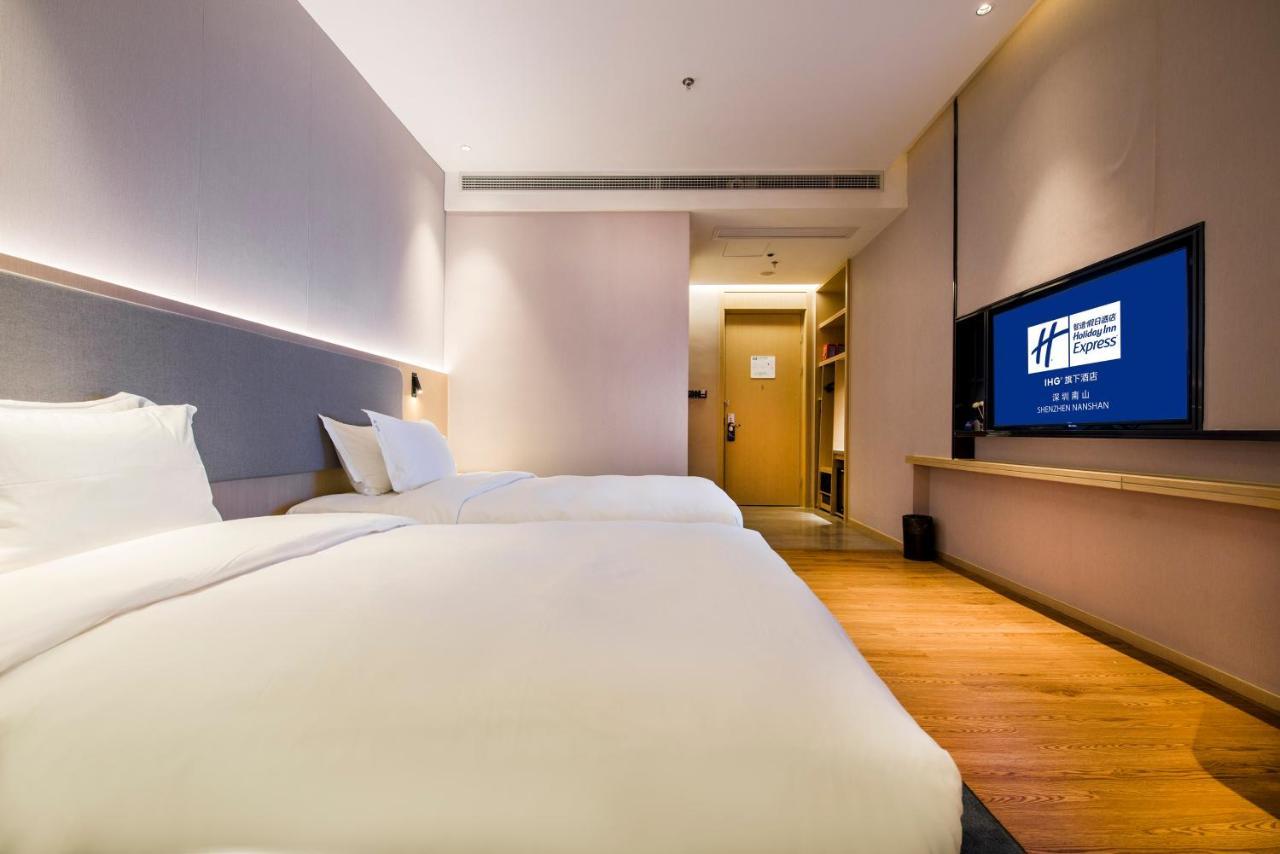 Holiday Inn Express Shenzhen Nanshan, An Ihg Hotel Buitenkant foto